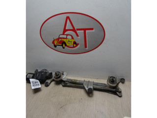 Двигатель стеклоочистителей 8250A407, 8250A407 Mitsubishi Colt 2004 - 2008 года