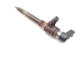 Форсунка 03L130277B Audi A3 S3 A3 Sportback 8P CAYC