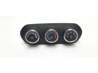 Блок управления климат-контролем 7356577920 Jeep Renegade