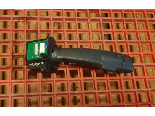 Ручка стеклоочистителей 31275360, 1260195AACH Volvo V70