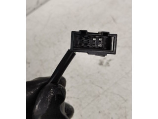 Зеркало электрическое Skoda Fabia Mk2 (5J) 2007 - 2014 года