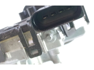 Двигатель стеклоочистителей 6R1955119A, 0390241566 Seat Ibiza IV (6J,6P)