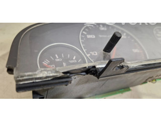 Přístrojová deska Audi A6 S6 C4 4A 1996 88311219