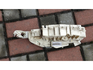 Задний замок