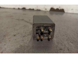 Pojistková skříňka 0035453205, 0539109003 Mercedes-Benz C W202 1995