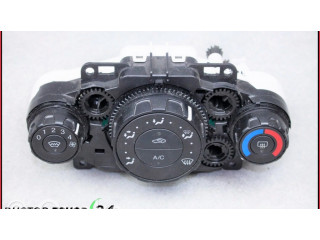 Блок управления климат-контролем 8A6119980BE   Ford Fiesta