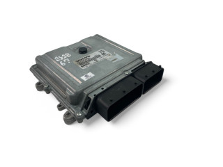 Блок управления двигателем Блок управления P31303388, 0281015286   Volvo S60