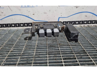 Блок предохранителей Subaru Forester SH