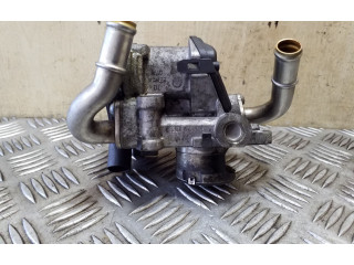 Топливная рампа 04L131501RV, 04L131501R   Volkswagen PASSAT B8  