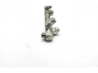 Топливная рампа 05C133320A, VWAGDEBTV   Audi A1   для двигателя CAGA