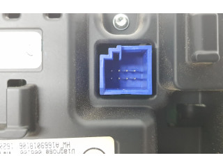 Дисплей A1669001420, A1669004421 Mercedes-Benz A W176