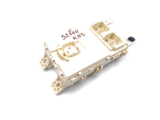 Блок предохранителей 91952-B9110 Hyundai i10