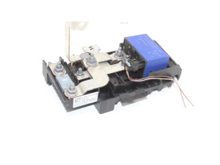 Блок предохранителей  A2465400950   Mercedes-Benz A W176    