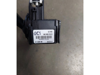 Ручка стеклоочистителей 1K0953519B, 01203505   Volkswagen Jetta V