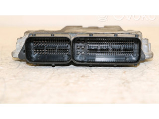 Блок управления двигателя 03l906018qk Skoda Yeti (5L)