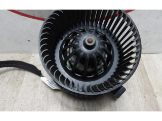 Вентилятор печки    272106020R, 272106020R   Dacia Duster