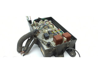   Pojistková skříňka 0J210299   Lexus LS 430 2003