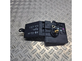 Блок предохранителей  013948381, 013948371   Mercedes-Benz E W211    