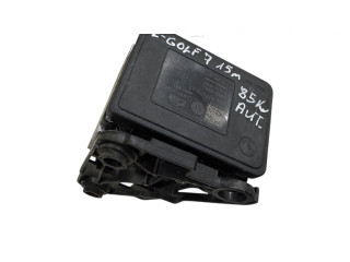 Блок АБС 5Q0614517AK, 10022005194 Volkswagen e-Golf 2014 - года