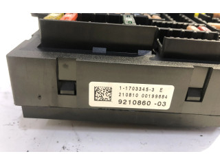 Блок предохранителей    BMW X3 F25    