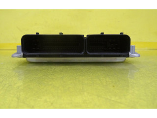 Řídící jednotka 038906019CD, 0281010218 Volkswagen PASSAT B5.5 2003