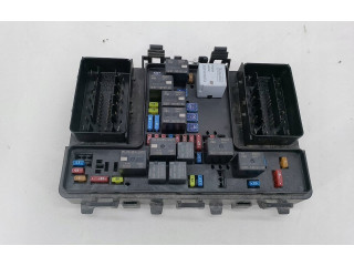 Блок предохранителей LB3T-14D068-CB Ford Ranger