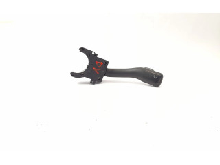 Ручка стеклоочистителей Audi A3 S3 8L