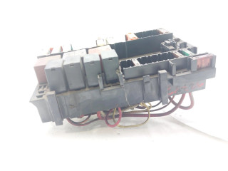 Блок предохранителей 8200029342   Renault Scenic I    