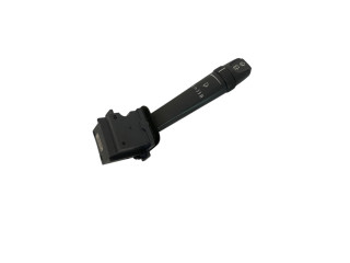 Ручка стеклоочистителей 9452391   Volvo V70