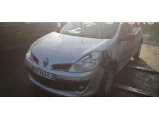 Ручка стеклоочистителей 8201590631 Renault Clio III