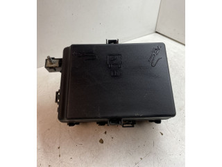 Блок предохранителей  670035172   Maserati Levante    