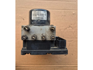 Блок АБС 8671224, 10092504033   Volvo  V70  2000 - 2004 года