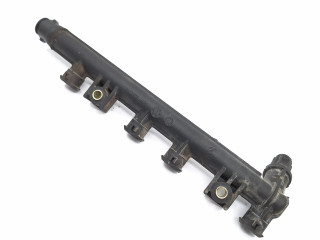 Vstřikovač 3219018301, B6713219018301 Fiat Punto (188) pro benzínový motor 1.2 188 A4.000 1.2 60 (188.030, .050, .130, .15