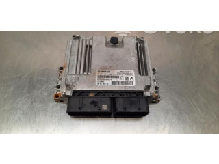 Блок управления двигателя 9826975080 Opel Combo E