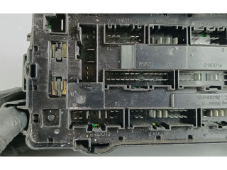 Блок предохранителей 8238036820 SsangYong Rexton