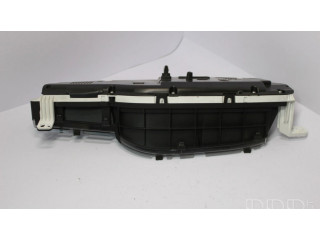 Přístrojová deska Toyota Verso 2010 838000F070