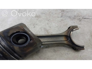 Píst 08408B BMW 5 E60 E61 pro naftový motor 2.0