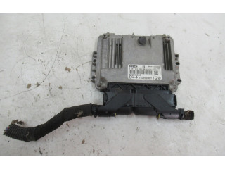 Блок управления двигателя 0281016235   Lancia Delta