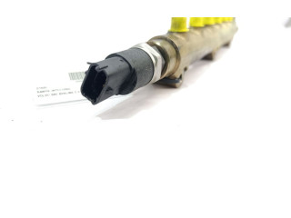 Топливная рампа 8658252 Volvo S60 для двигателя D5244T2