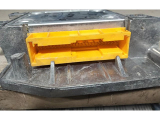 Блок подушек безопасности 24417008, CENTRALITAAIRBAG Opel Combo B