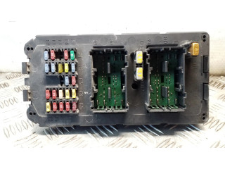 Блок предохранителей 56050066AC Jeep Grand Cherokee (WK)