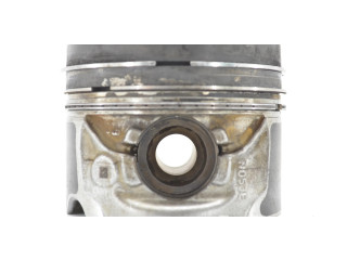 Píst 11258519401 BMW 3 F30 F35 F31 pro naftový motor 2.0 B47D20A