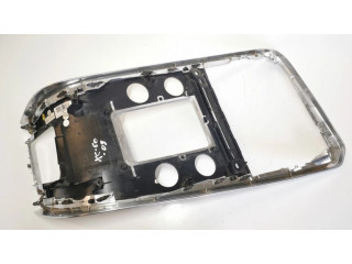 Отделочный щит панели (центральный)