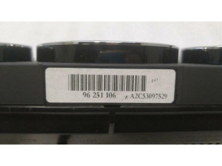 Přístrojová deska Mercedes-Benz CLS AMG C219 2005 A2195405111