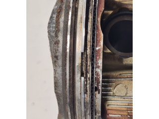 Поршень с шатуном Ford F150 - года