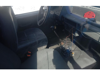 Řídící jednotka Nissan Patrol 160 1992