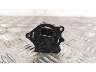 Включатель зажигания и стартера