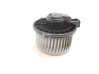 Вентилятор печки 2727000222 Subaru Outback