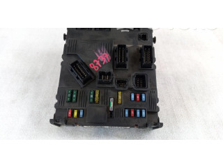 Блок предохранителей S120104700L   Renault Clio II    