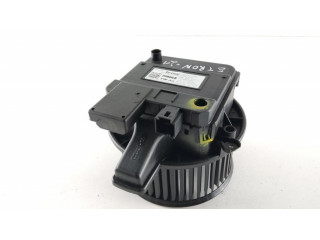 Вентилятор печки    4M1820021C   Audi e-tron